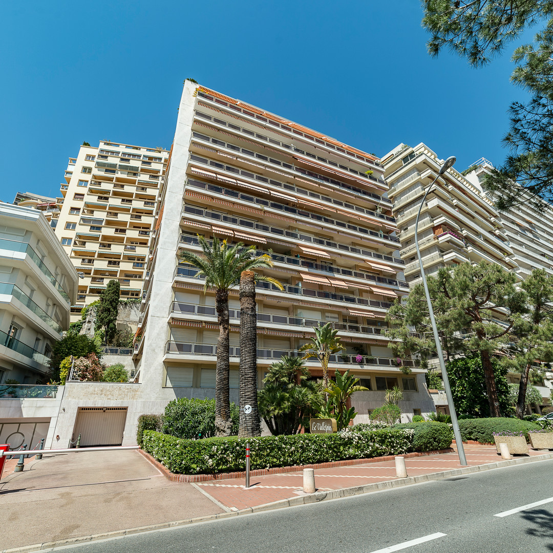 VALLESPIR - BOX Fermé - Location d'appartements à Monaco