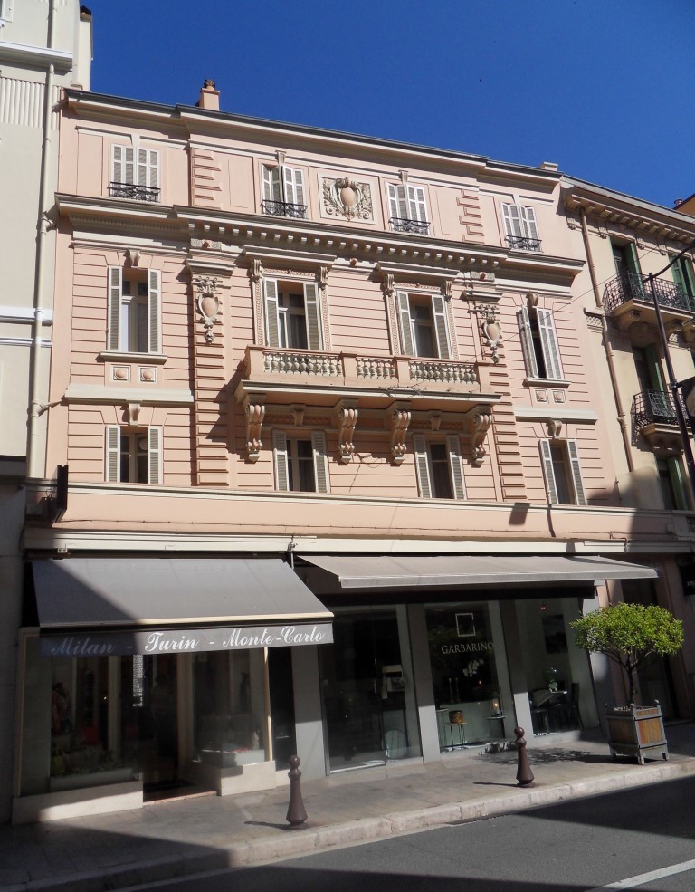 Villa Velleda - Boulevard des Moulins - Location d'appartements à Monaco