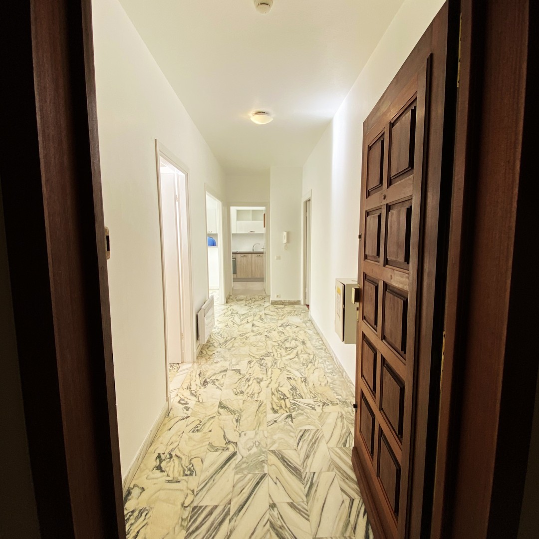 GRAND 2 PIECES | IMMEUBLE LES ORANGERS - Location d'appartements à Monaco