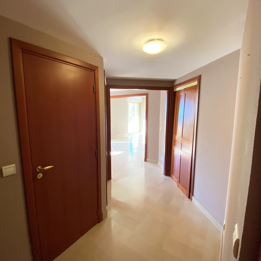 APPARTEMENT 4 PIECES / LE ROCAZUR - BLOC B - Location d'appartements à Monaco