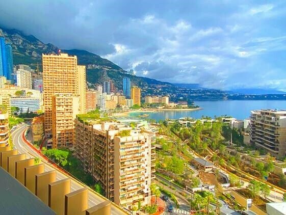 Carré d'or - Le Mirabeau  4  pièces - Location d'appartements à Monaco