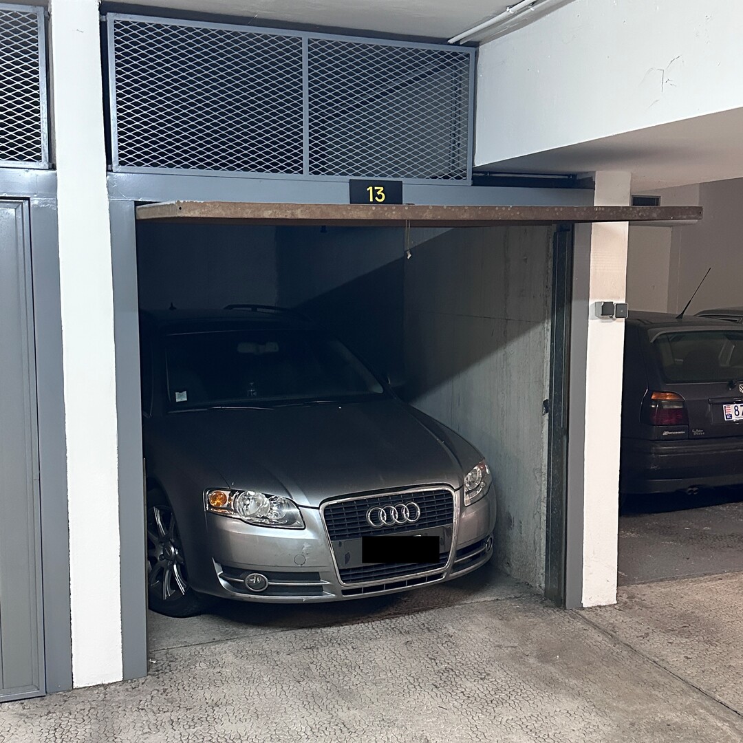 EMPLACEMENT BOX - RIVIERA PALACE - CARRÉ OR - Location d'appartements à Monaco