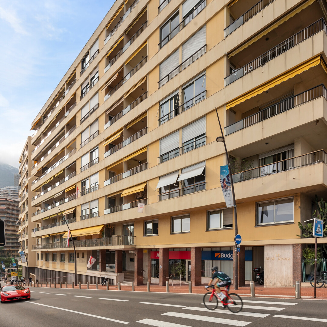 Location Exclusivité cave Beau Rivage Port Monaco - Location d'appartements à Monaco