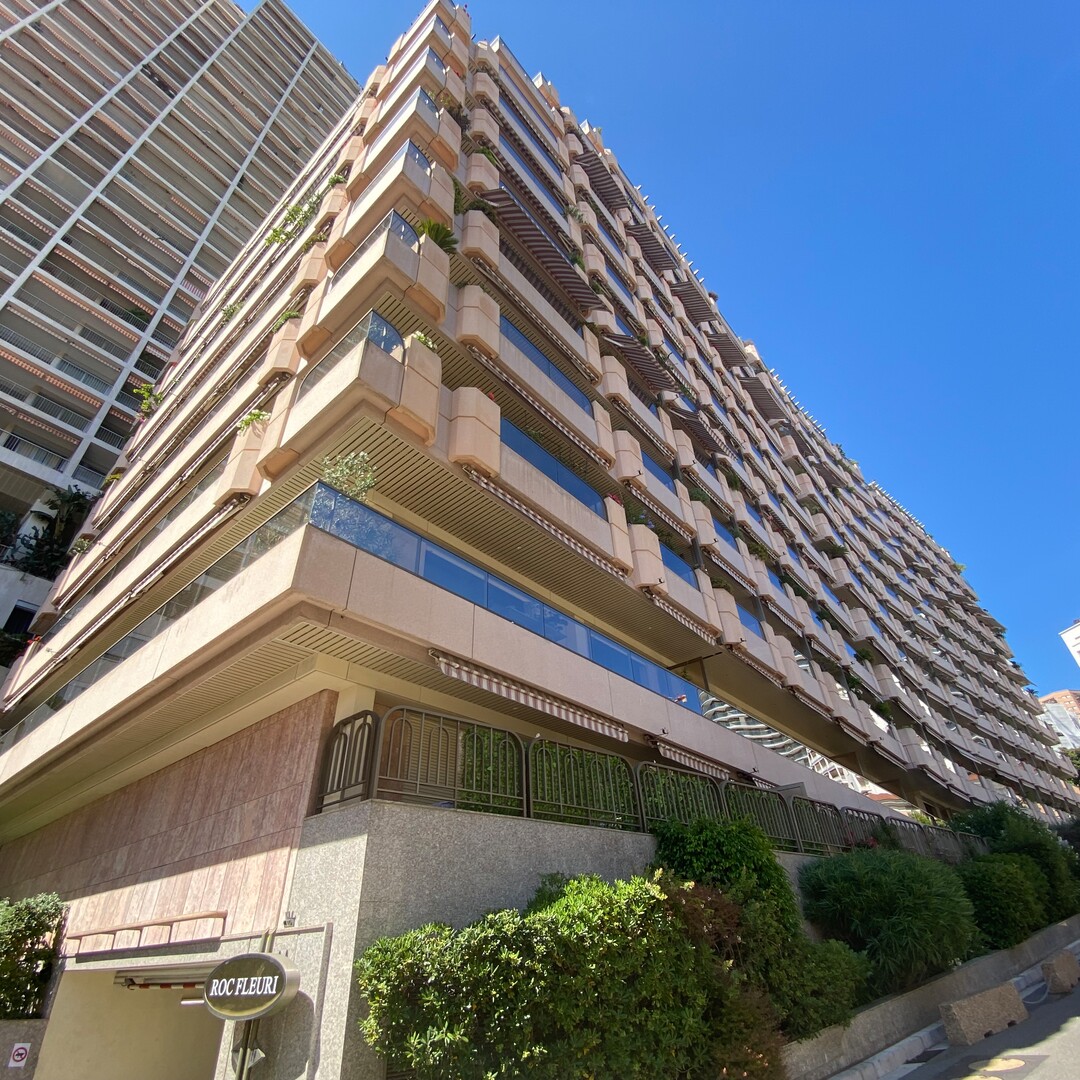 Triplex avec piscine sur le toit - Location d'appartements à Monaco