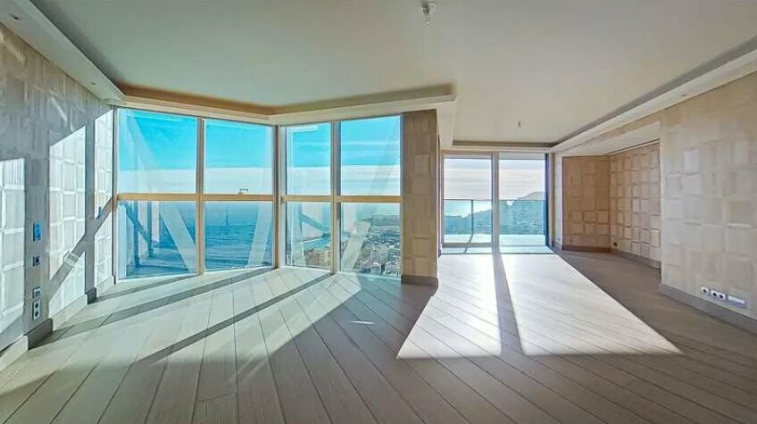 CO-EXCLUSIVITÉ - TOUR ODEON - Appartement de maître en duplex - Vue panoramique - Location d'appartements à Monaco