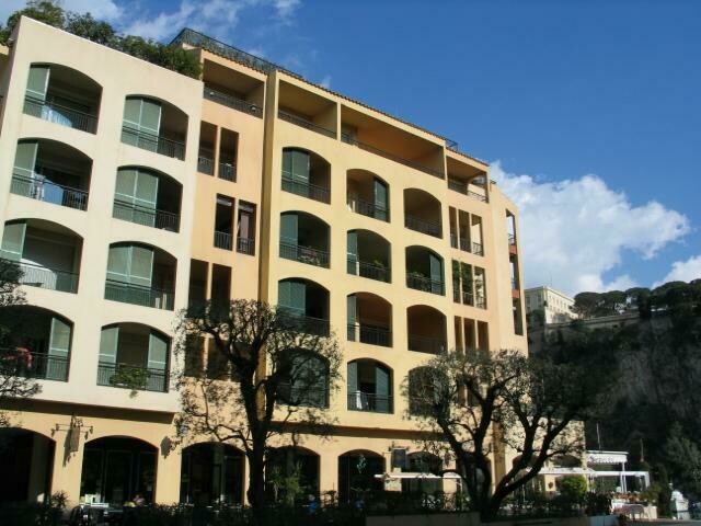 BUREAU ADMINISTRATIF - FONTVIELLE - Location d'appartements à Monaco