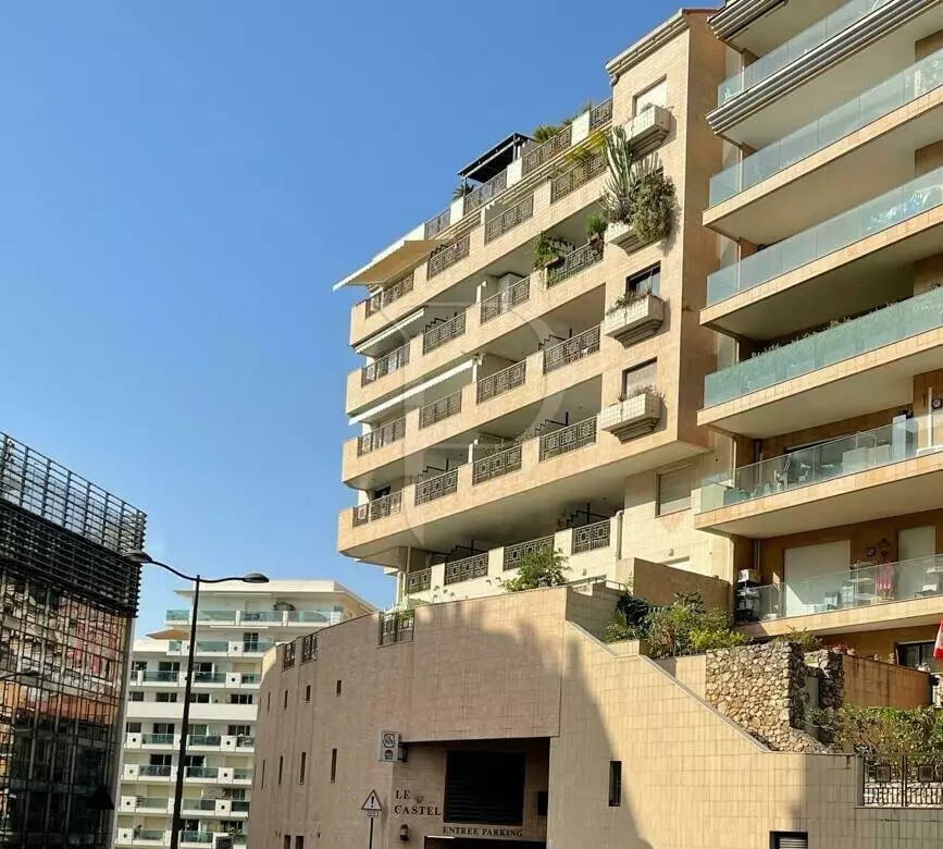 EMPLACEMENT PARKING - Location d'appartements à Monaco