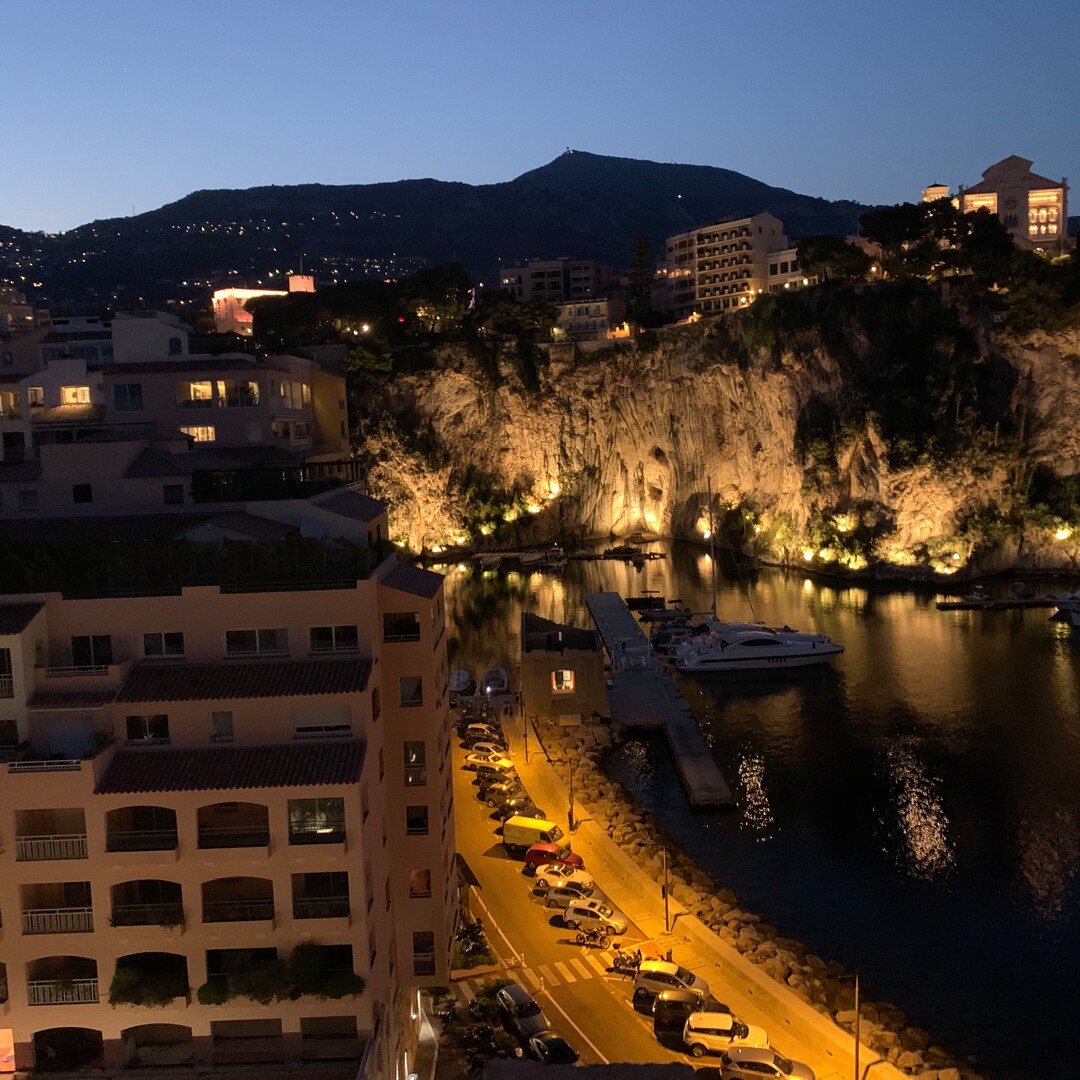 Cave Grand Large - Location d'appartements à Monaco