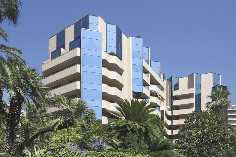 GRAND BUREAU - Location d'appartements à Monaco