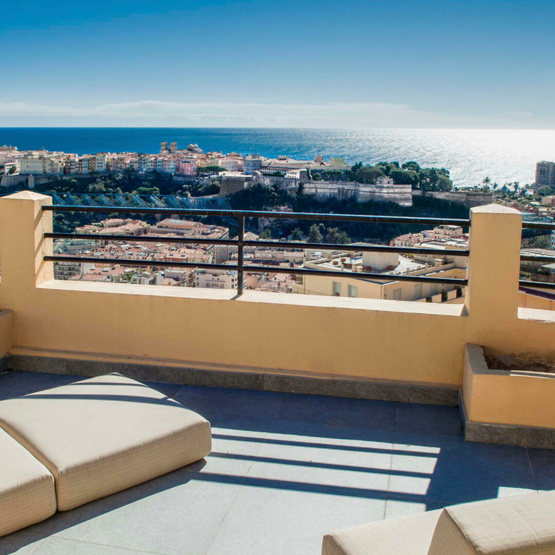 PENTHOUSE 4/5 PIÈCES - Location d'appartements à Monaco