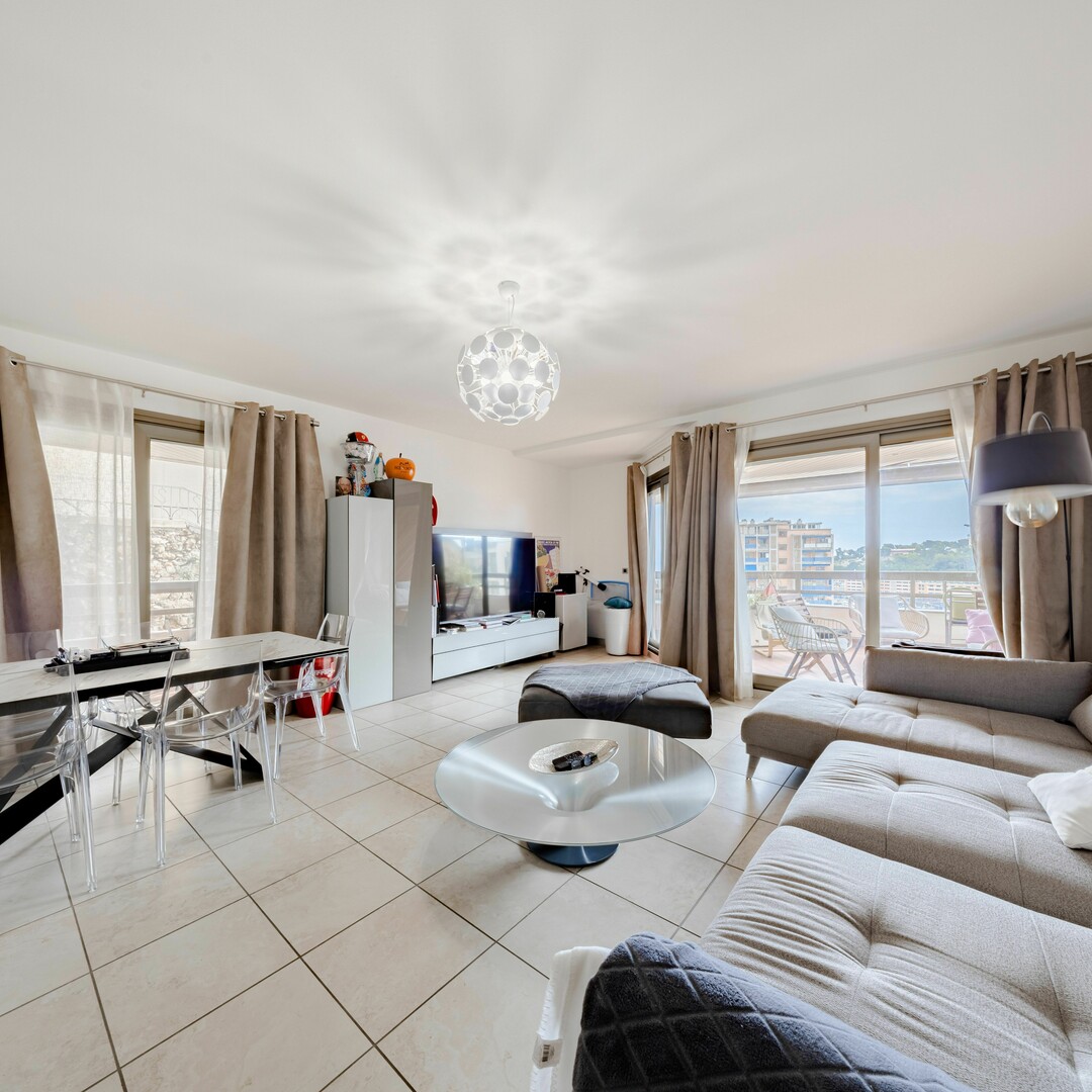 GRAND 4 PIECES - Location d'appartements à Monaco