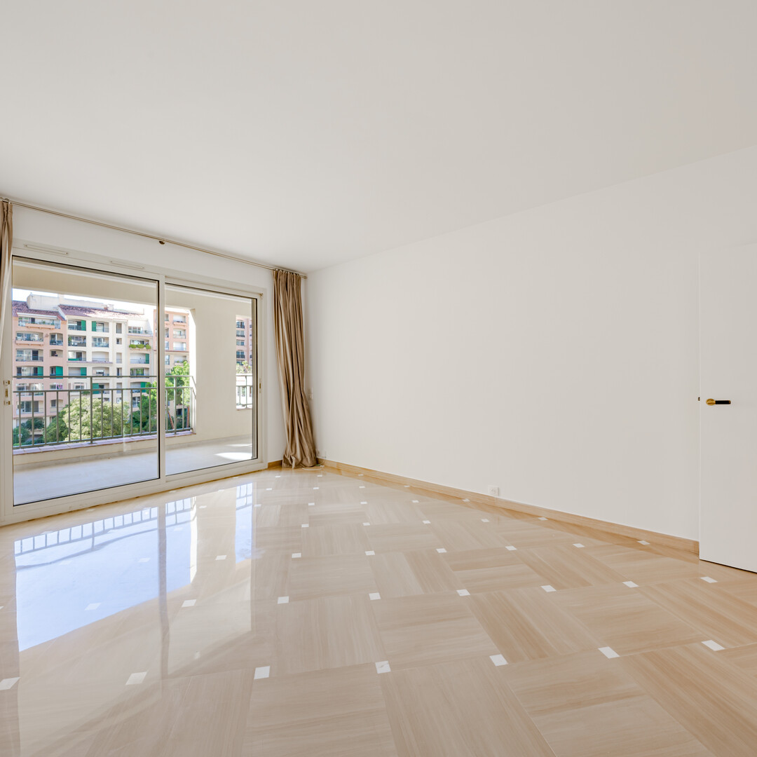 SPACIEUX APPARTEMENT DE 2 PIECES - Location d'appartements à Monaco