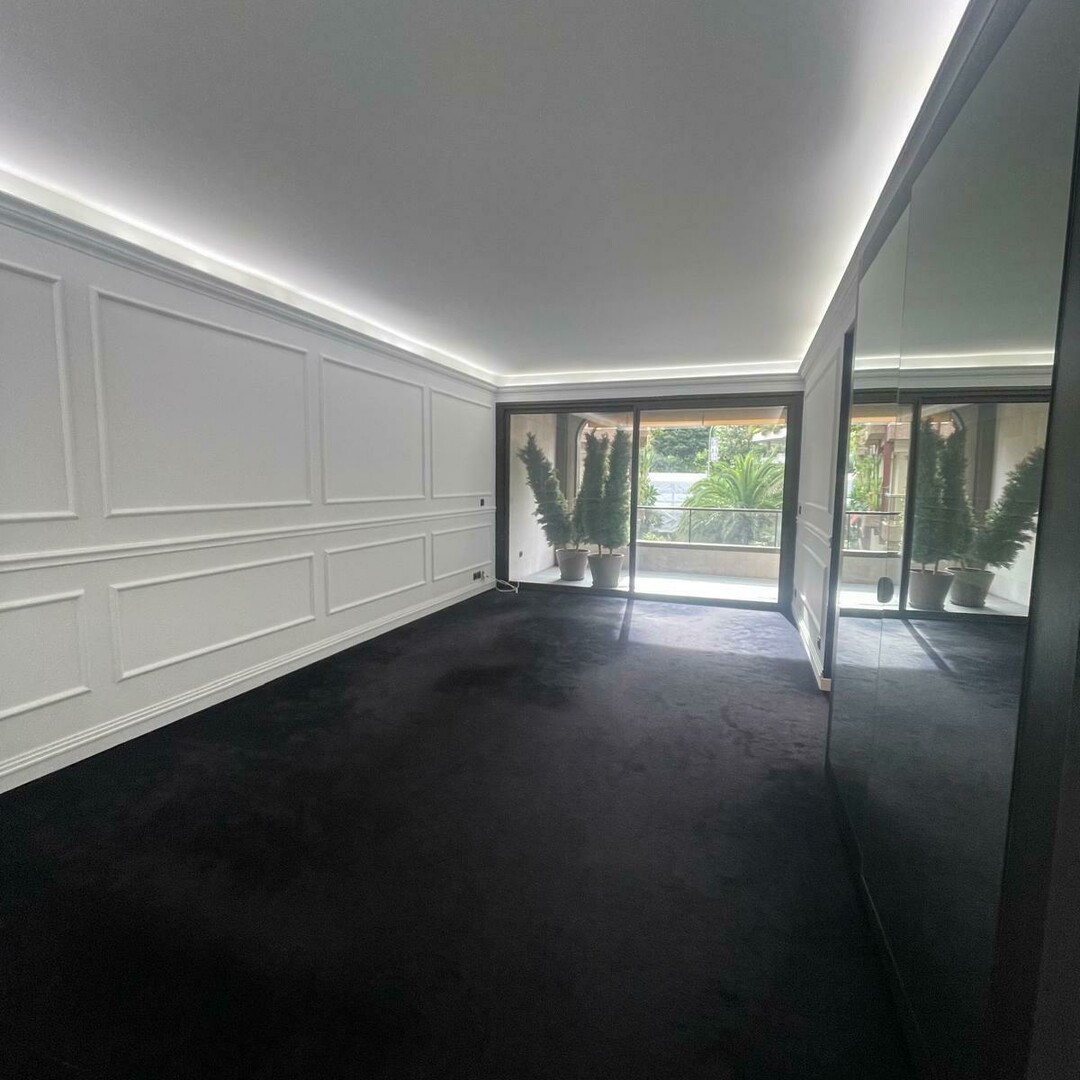 GRAND STUDIO - Location d'appartements à Monaco