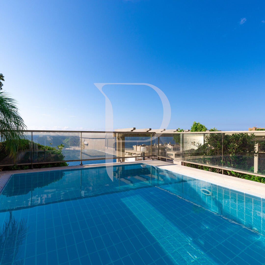 DUPLEX ROOFTOP AVEC PISCINE - IMMEUBLE ‟LE ROC FLEURI‟ - Location d'appartements à Monaco