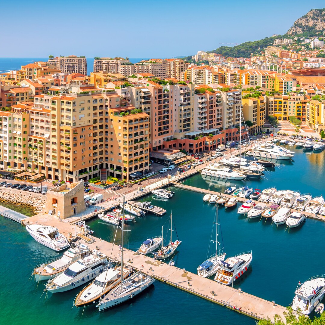 BUREAU MEUBLE - STADE LOUIS II - FONTVIEILLE - Location d'appartements à Monaco