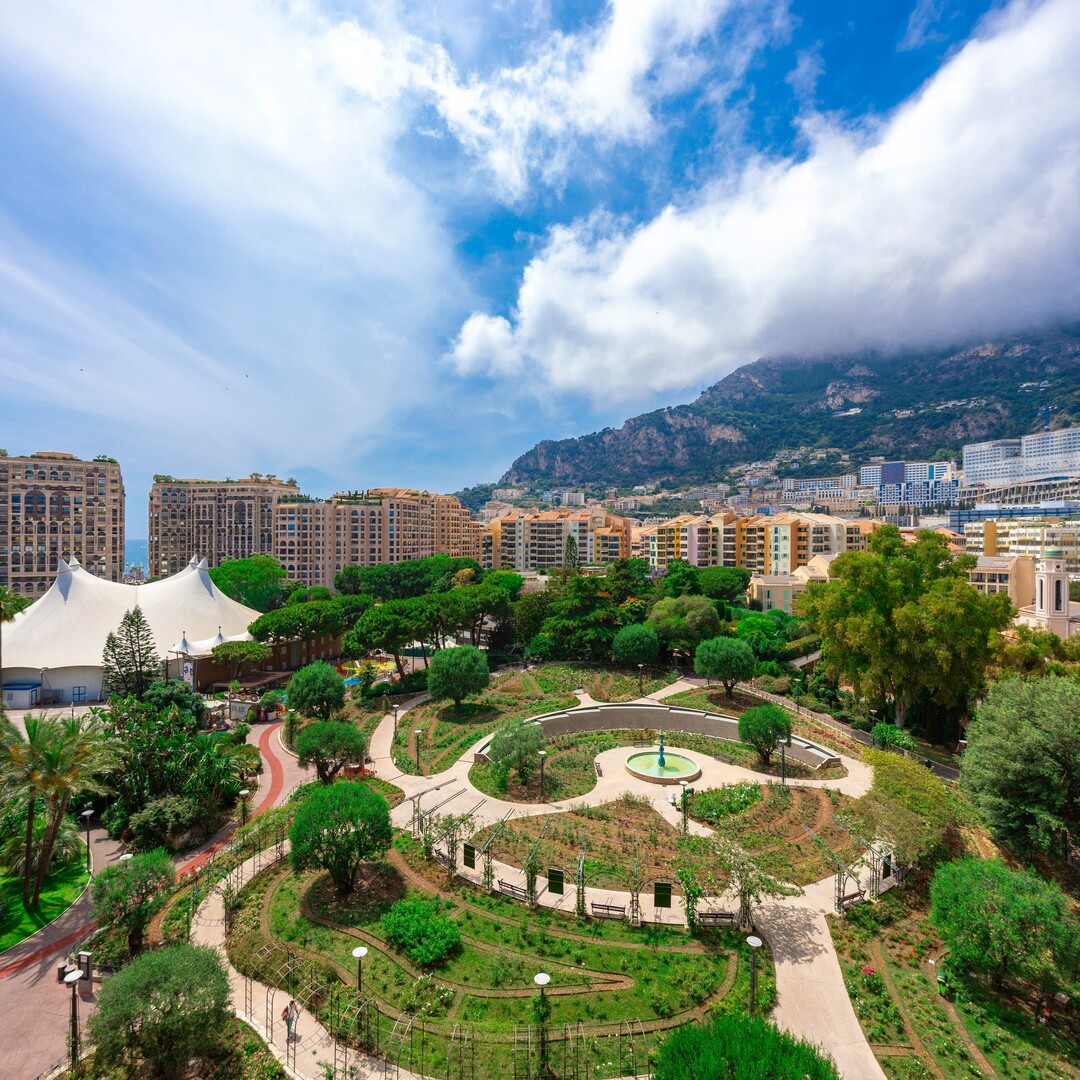 LUMINEUX DEUX PIECES A FONTVIEILLE - ROSA MARIS - Location d'appartements à Monaco