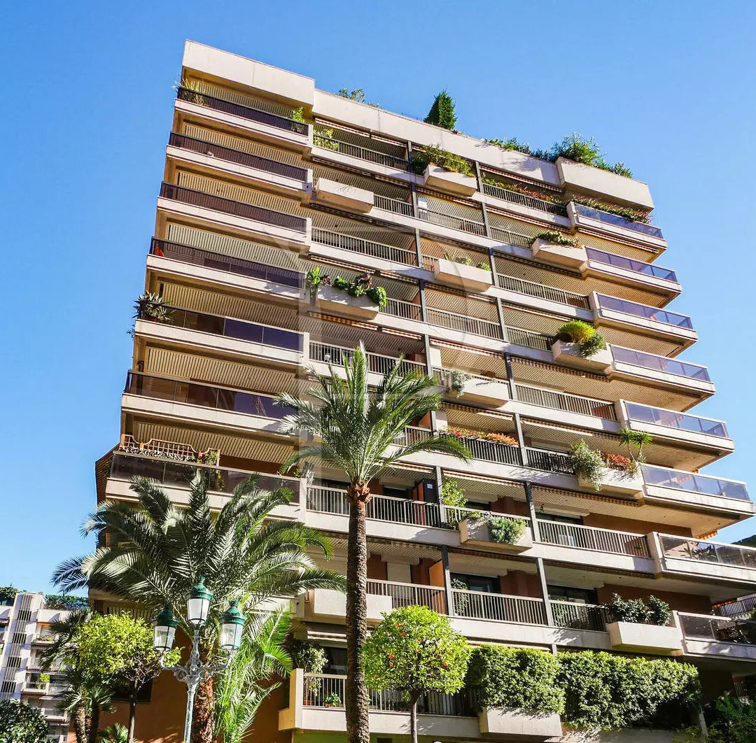 PARKING - LES ACANTHES - Location d'appartements à Monaco