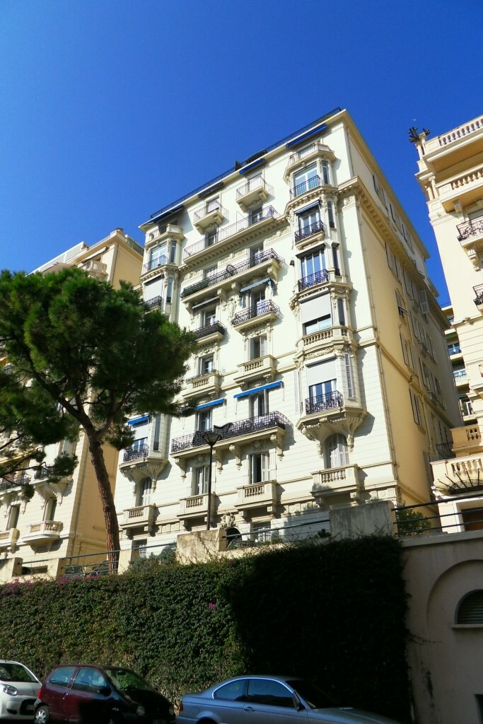 Loi n° 887 - Villa San Carlo - Boulevard des Moulins