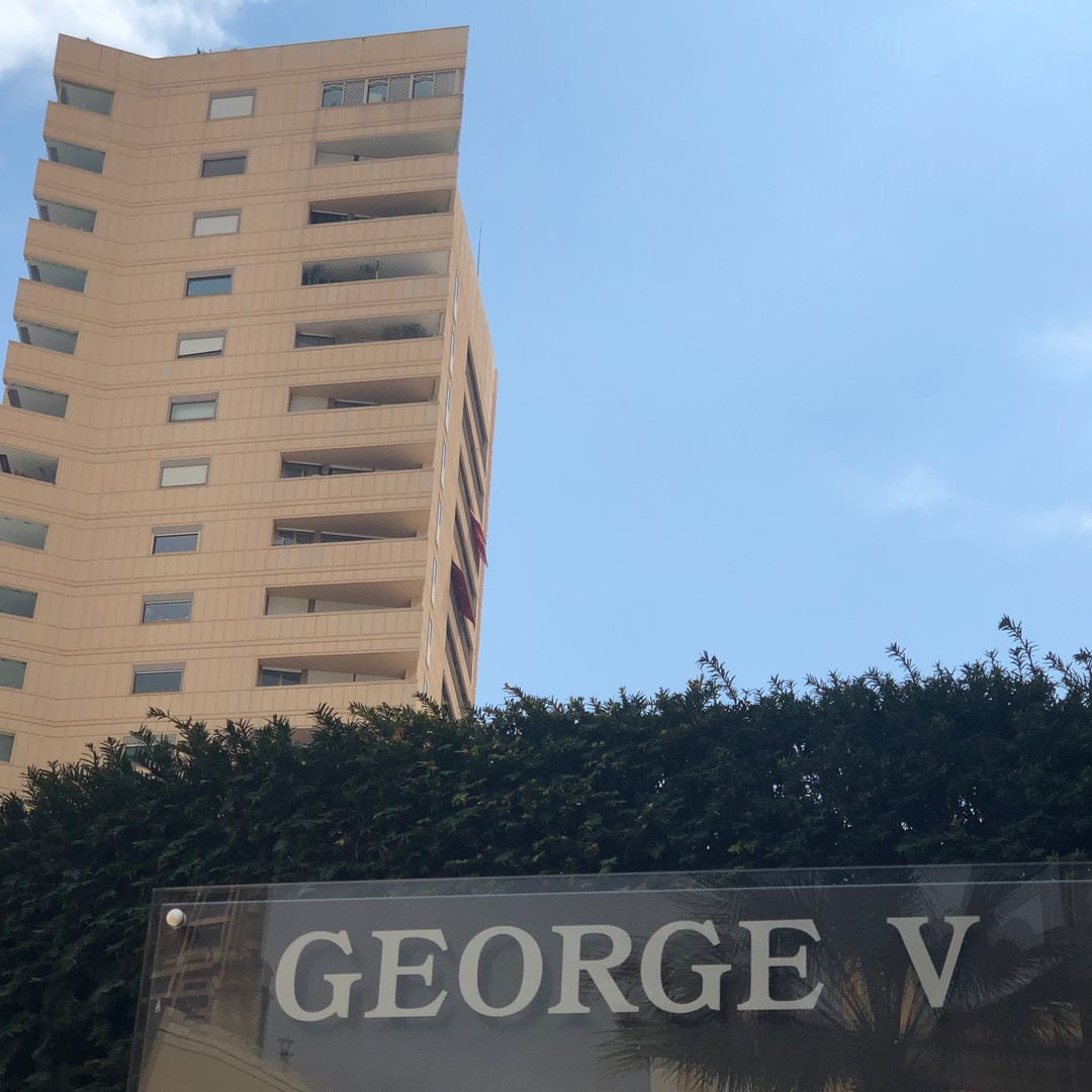 Bureau prestigieux à louer – Carré d'Or – Le George V