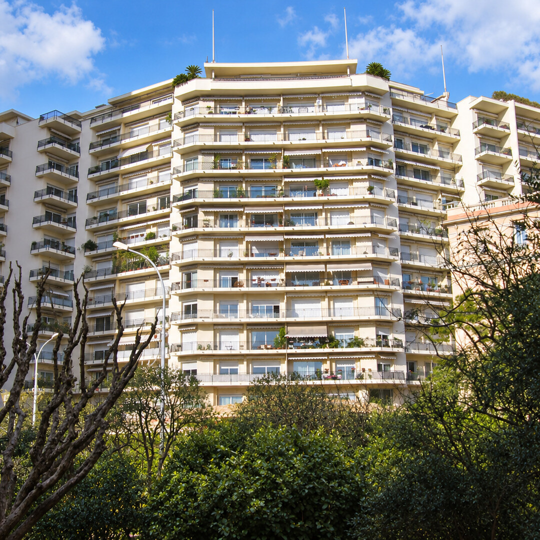 Monte-Carlo — Local commercial - Bail précaire