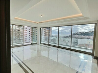Nouveauté - Location Appartement 3 pièces Monaco Condamine dans Résidence de standing