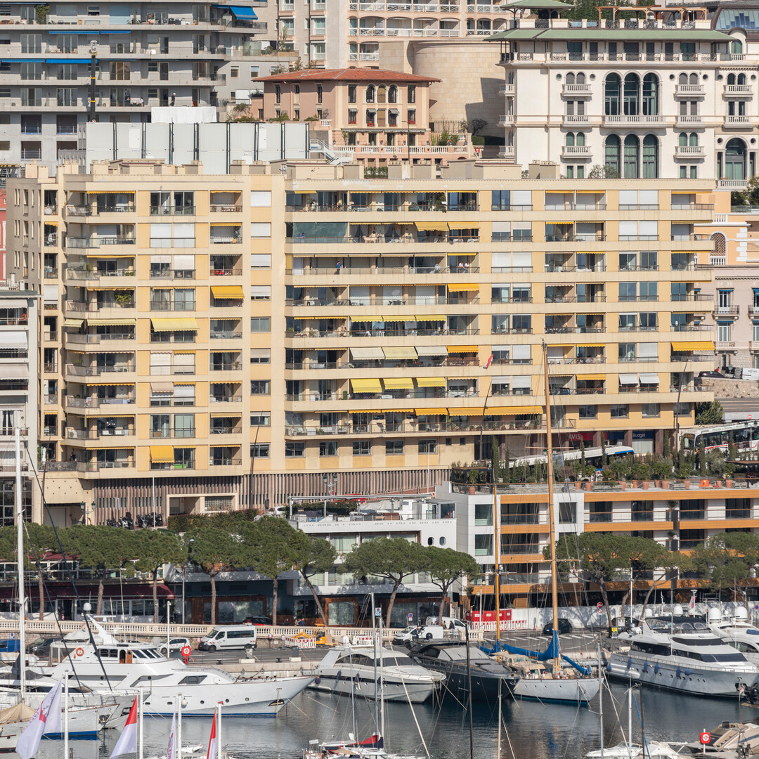 Location cave Monaco Port dans Résidence de Standing