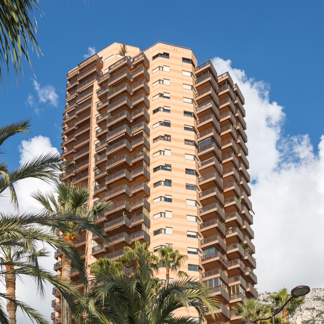 Cave amenagée en dressing | Parc Saint Roman