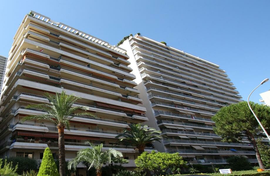Appartement central proche plages
