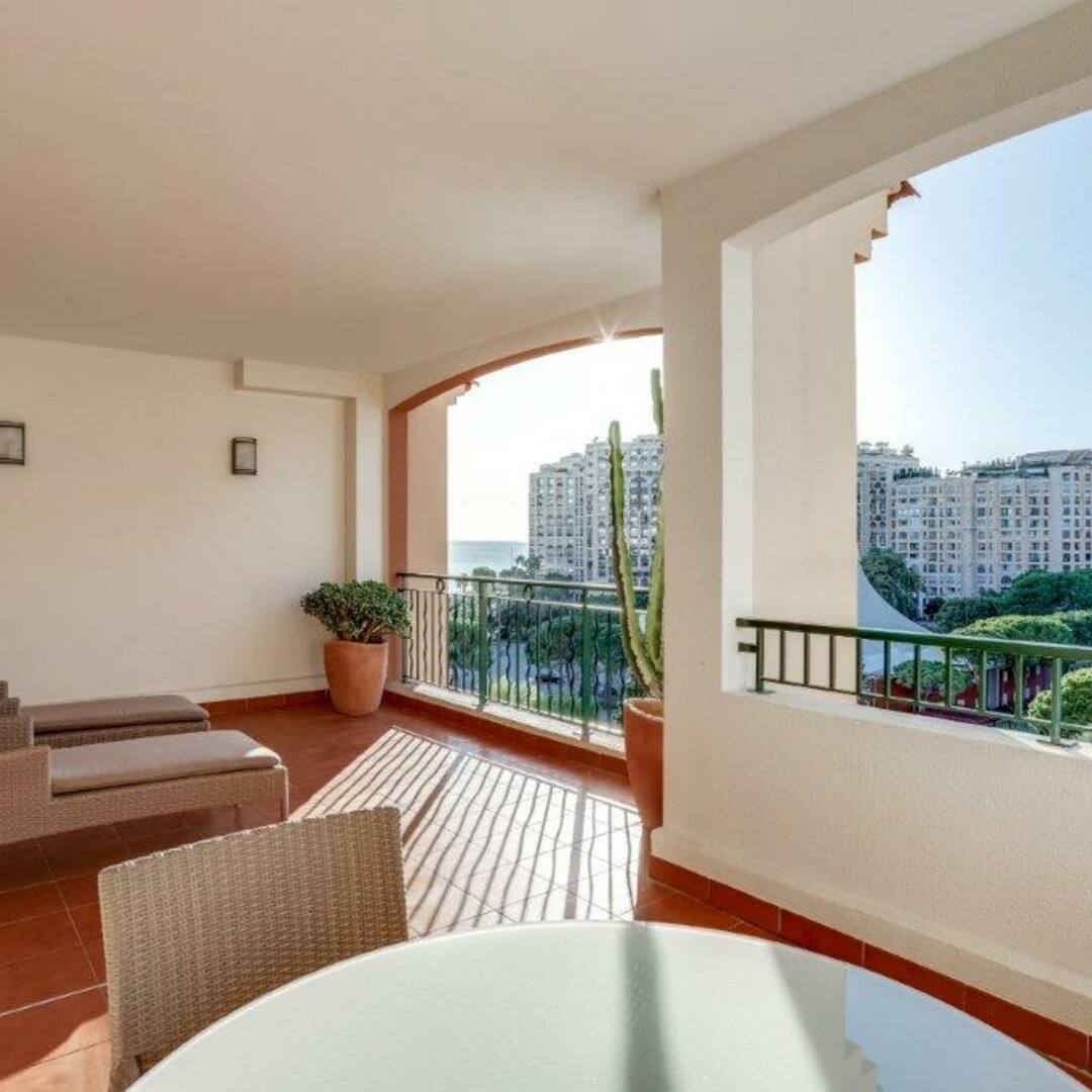 Beau 3 pièces sur la marina de Fontvieille avec vue mer