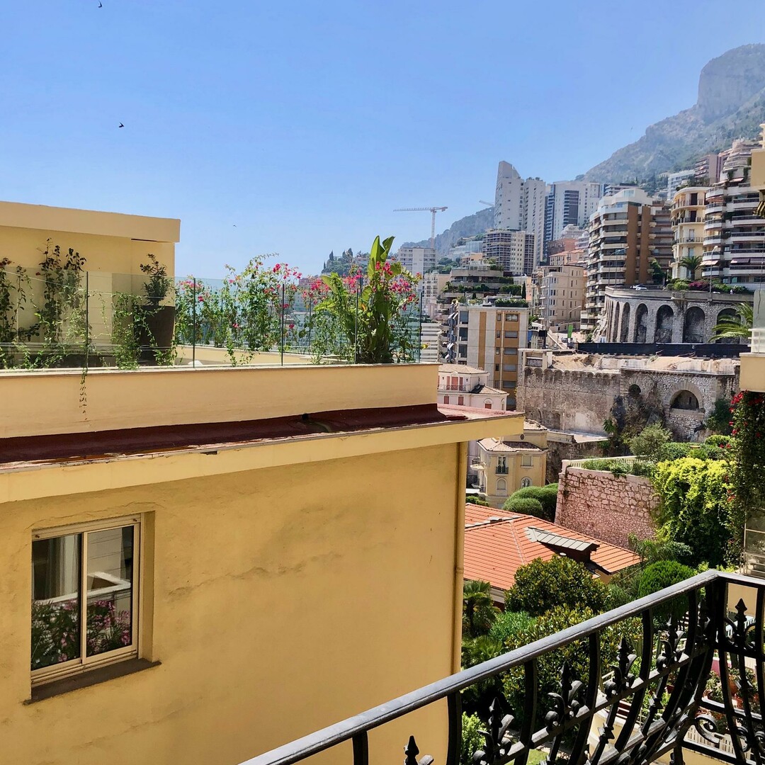 3 pièces dans un bel immeuble bourgeois