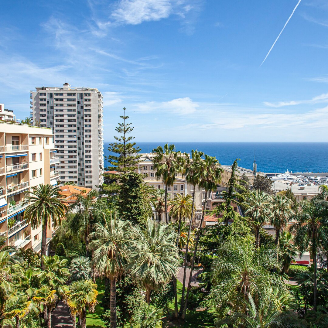 Monte-Carlo | Grand 2 pièces | Vue jardins et mer