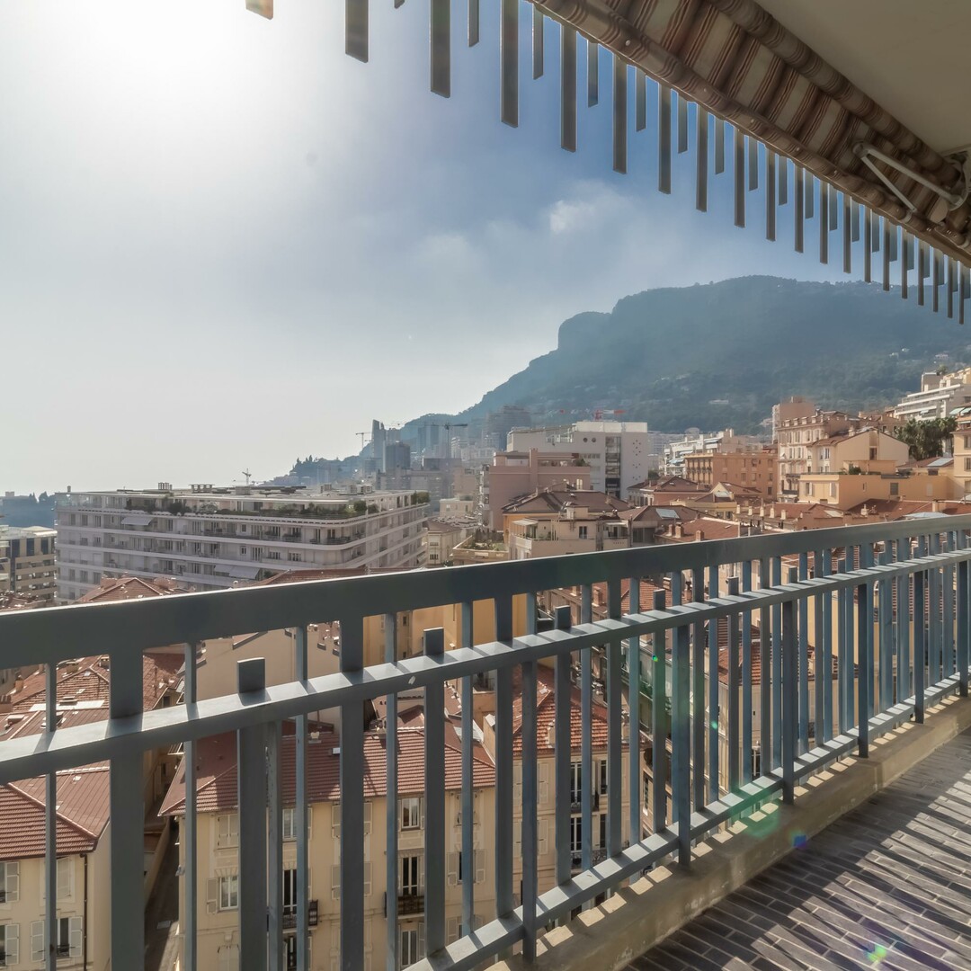 Carré d'Or | 3 pièces rénové et meublé | Vue panoramique