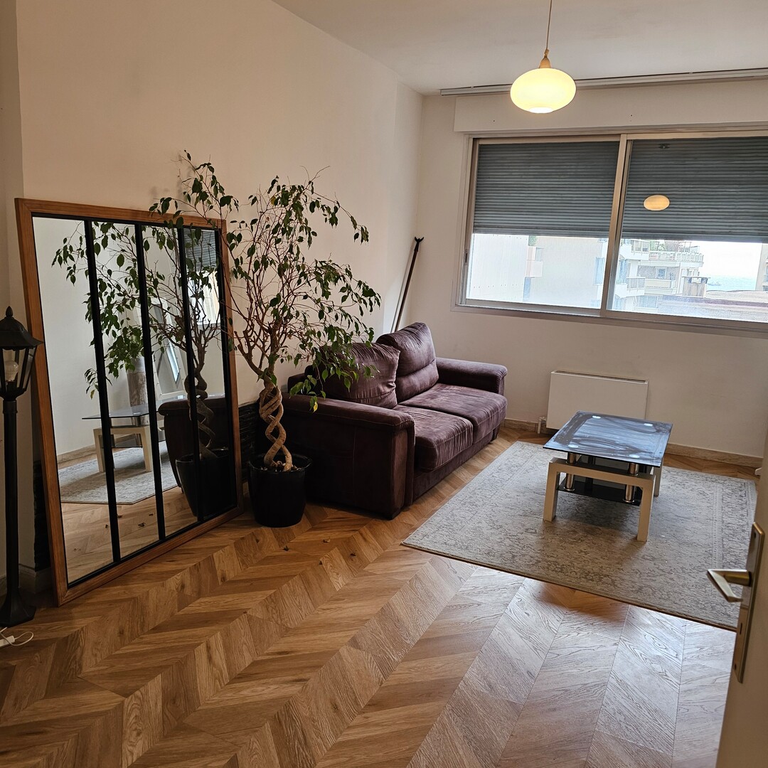 GRAND STUDIO