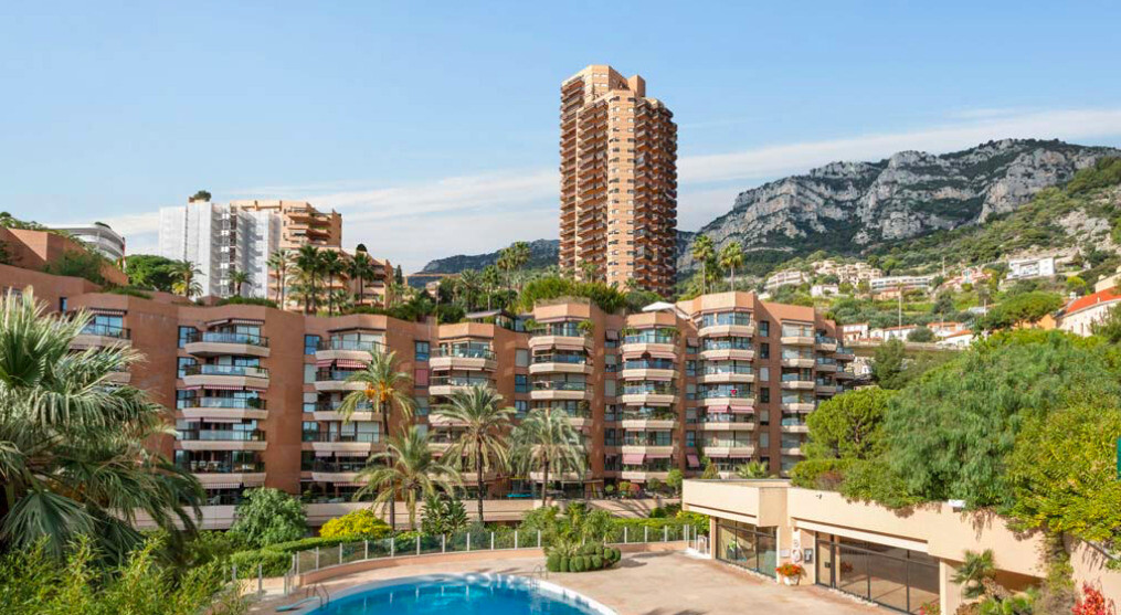 2 PIECES - RESIDENCE AVEC PISCINE