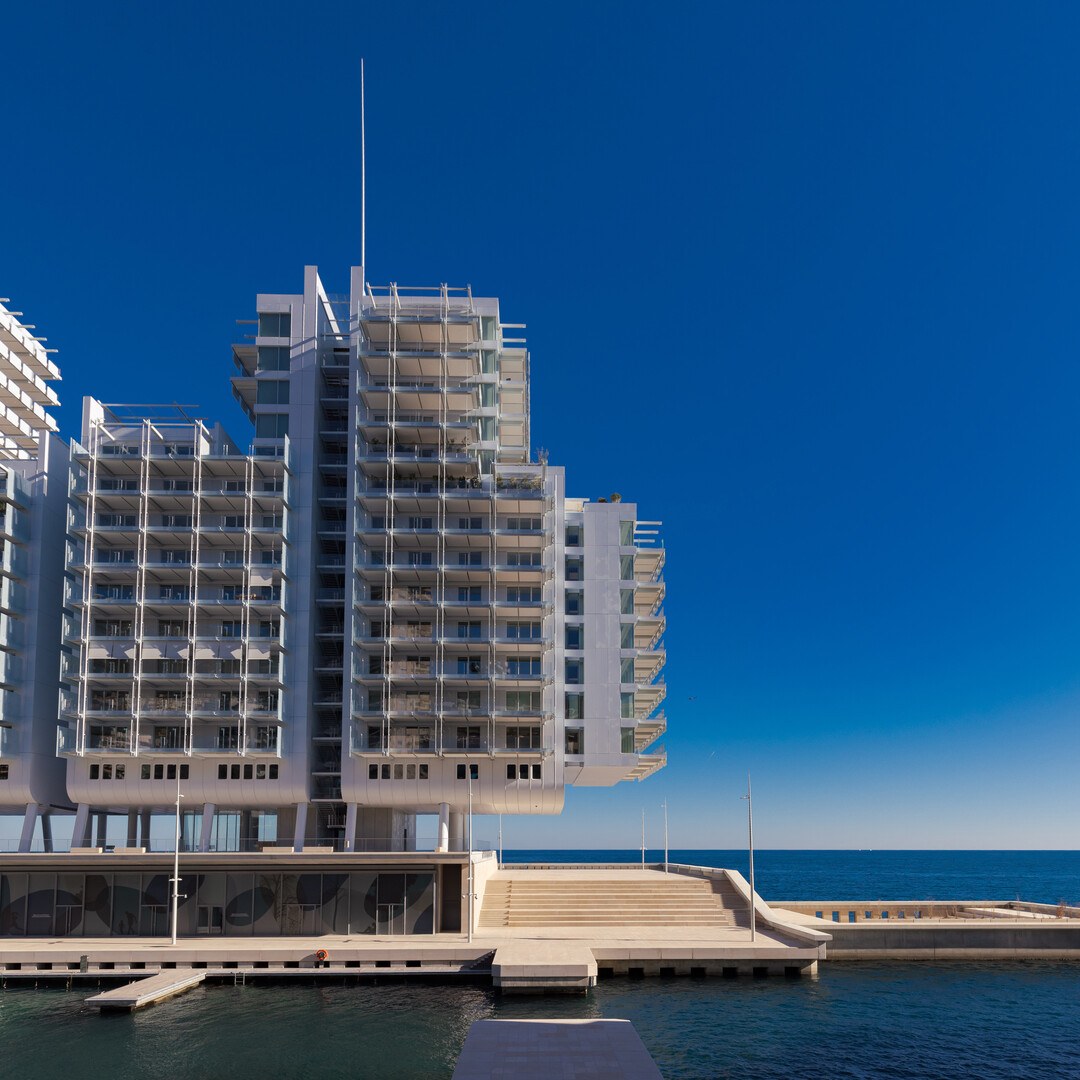LUXUEUX 4 PIÈCES VUE MER ET MARINA