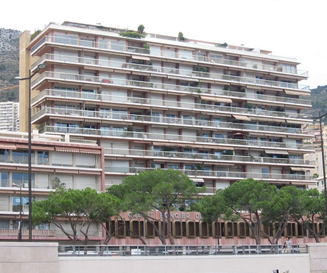 PARKING - PORT HERCULES