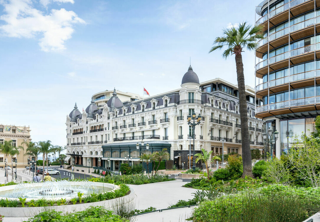 ETAGE ENTIER DANS LE CARRE D'OR