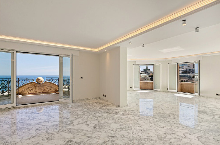 6 PIECES DANS LA PRESTIGIEUSE RESIDENCE METROPOLE