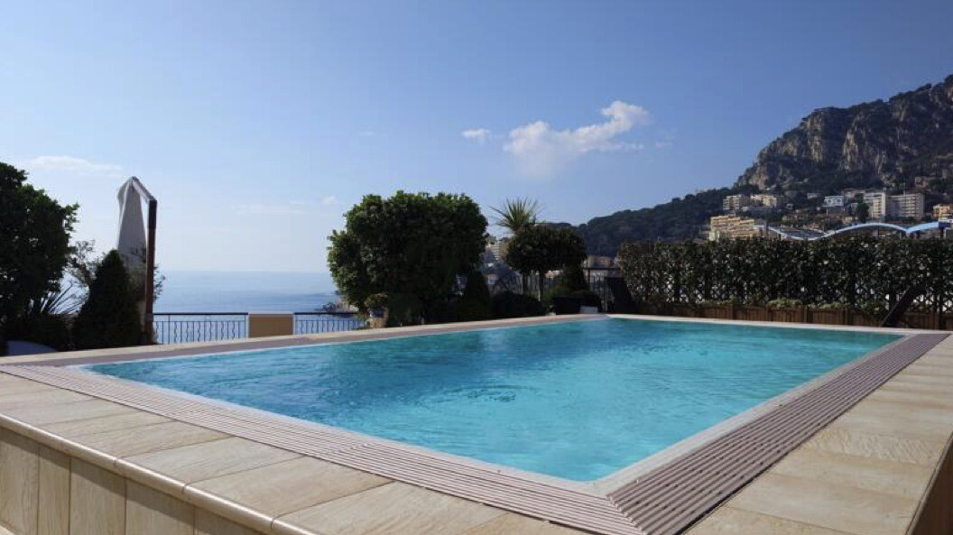 Appartement familial avec vue sur la mer et piscine privée