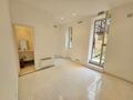 LOCAL/BUREAU AVEC VITRINE - Location d'appartements à Monaco