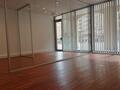 GRAND BUREAU AVEC VITRINE - Location d'appartements à Monaco